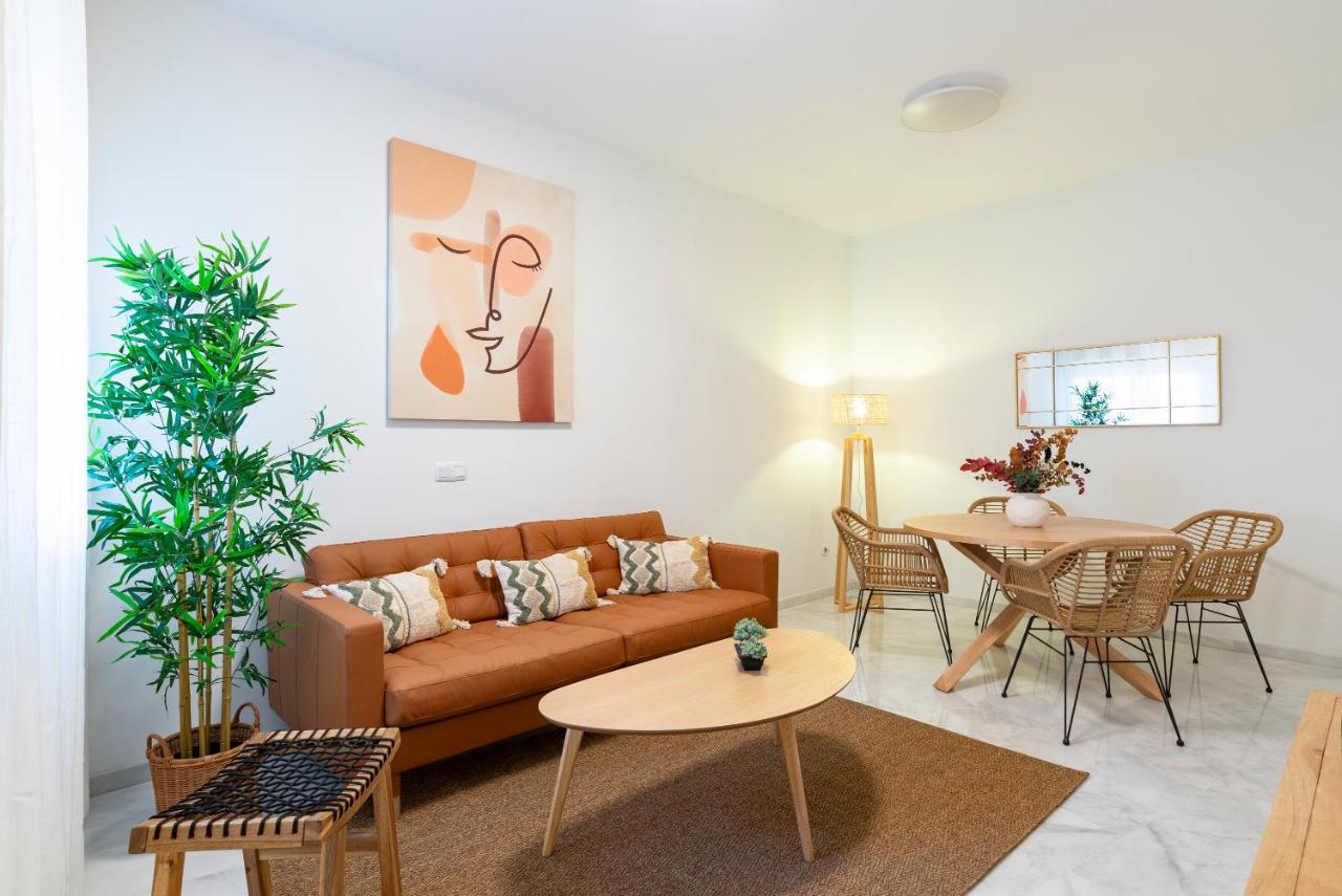 Carrera I & Old Town By Ele Apartments Malaga Luaran gambar